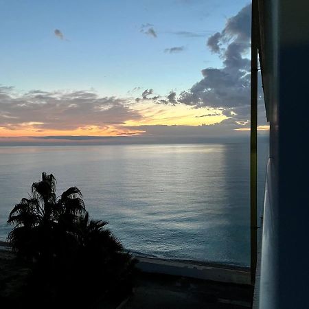*Blue Sea Studio Altea * At The Beach Eksteriør billede